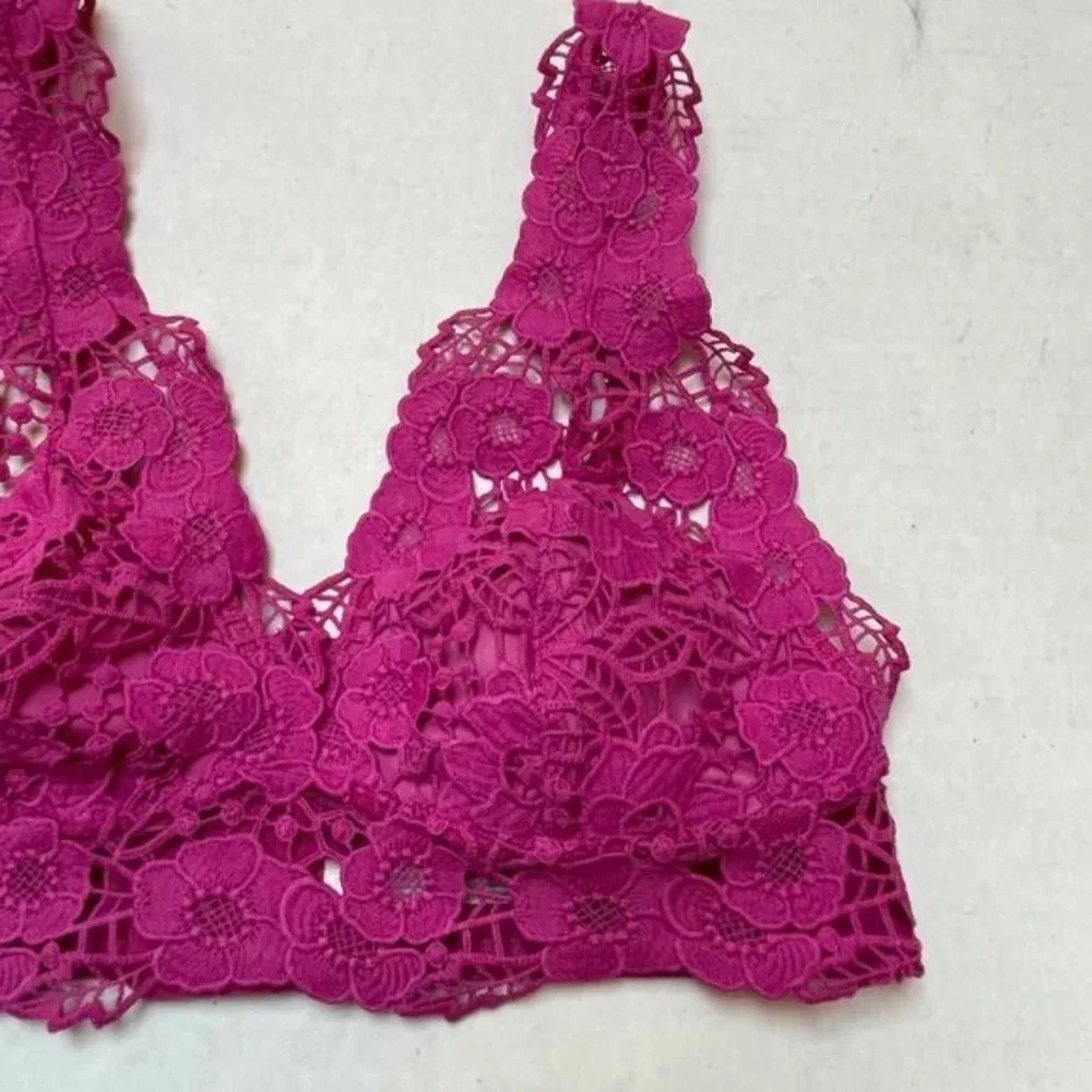 Anthropologie‎ Lace Bra Womens Small Pink Wireless Bralette Feminine